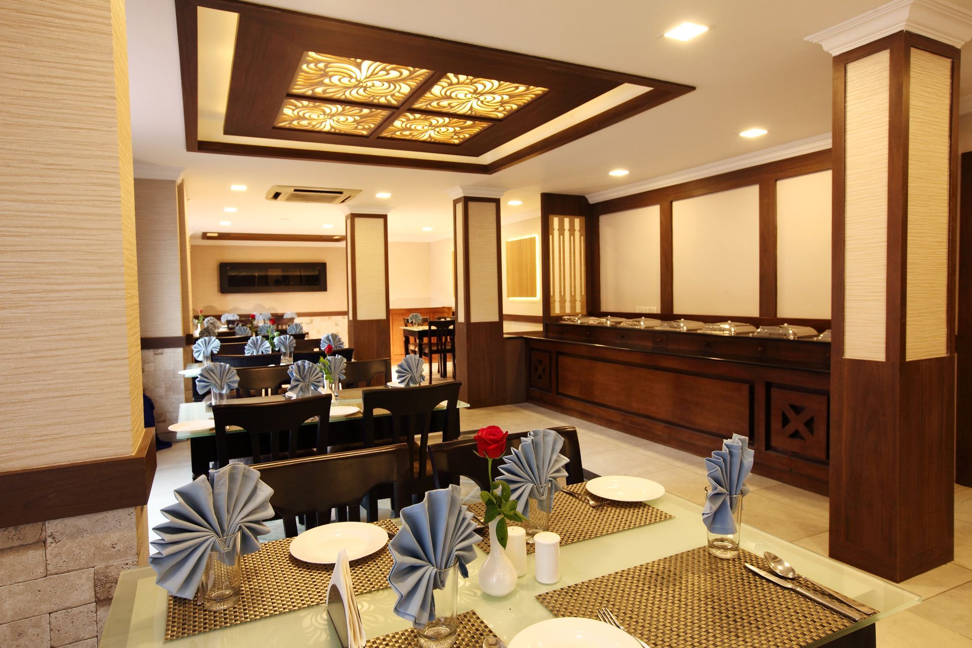 Prayana Hotels Kochi Екстериор снимка