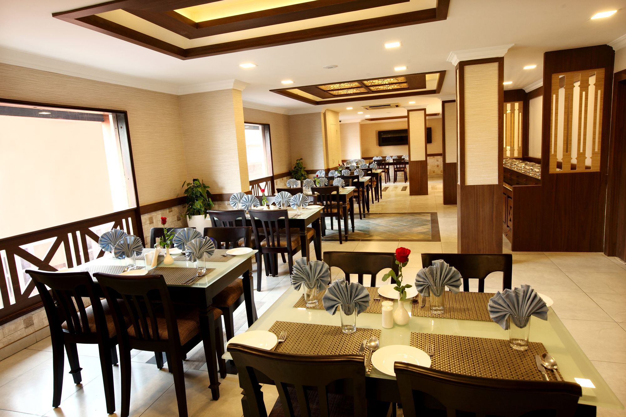 Prayana Hotels Kochi Екстериор снимка